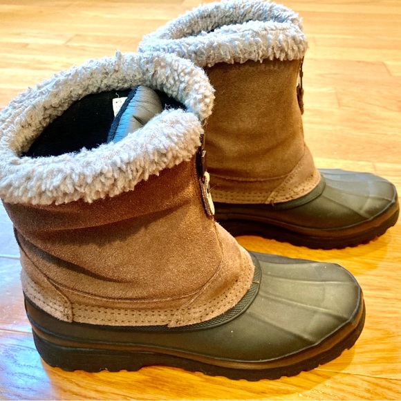 G.H.Bass Winter Zip up Sturdy Boots 8M Excellent Condition - Picture 2 of 14